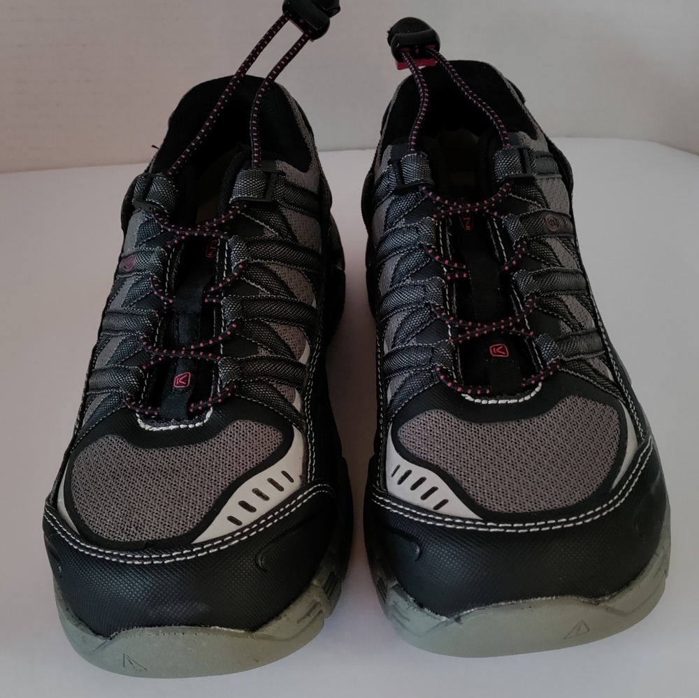 NWOB Keen Work Safety Shoes
